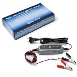 Nab&iacute;ječka bateri&iacute; XS 800